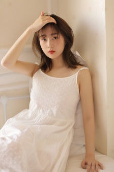 新婚娇妻小倩帮邻居老许